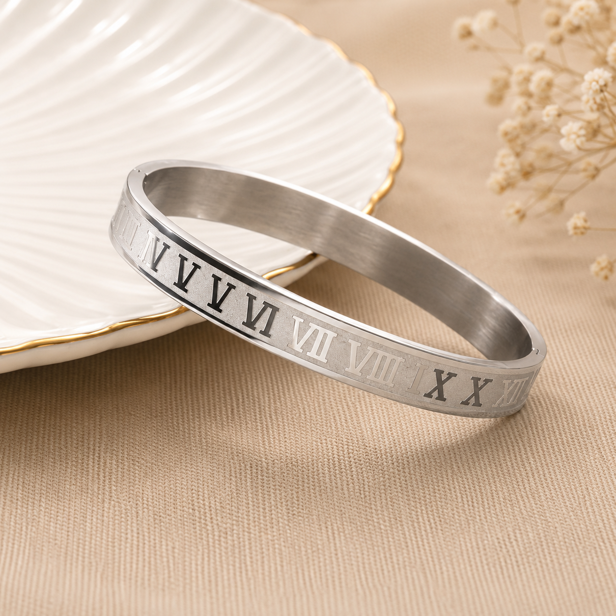 Roman Elegance Bracelet