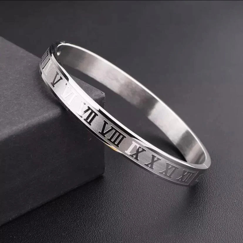 Roman Elegance Bracelet