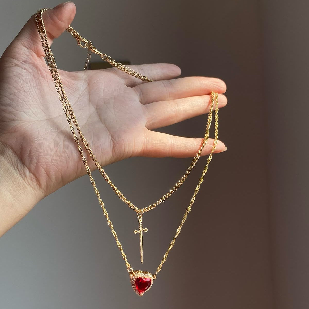 Crimson Vow Necklace Set